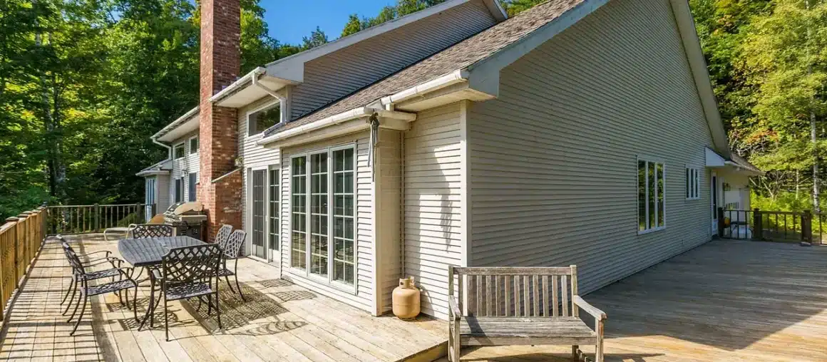 How Insulated Roofing Systems Protect Your Home All Year Round