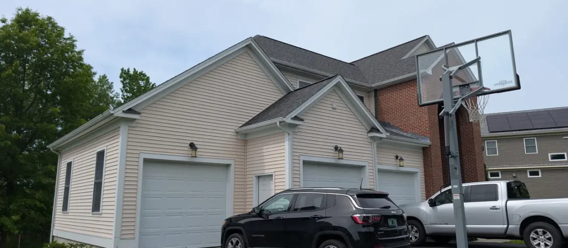 The Essential Guide to Emergency Roofing Services