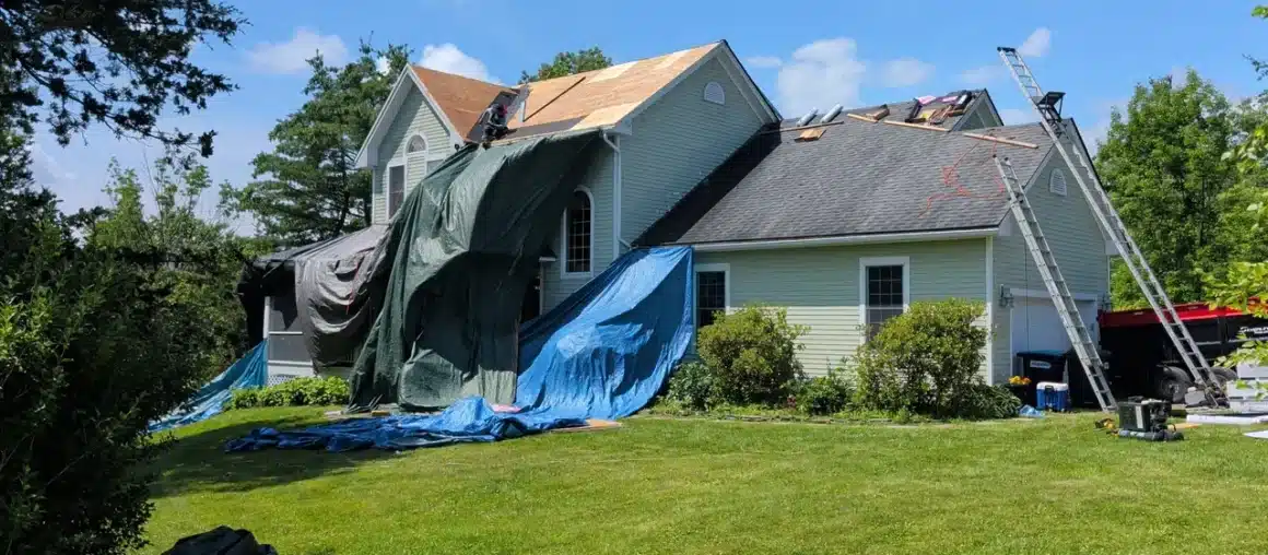 7 Warning Signs Your Vermont Roof Won't Survive Next Winter (And How to Fix Them)